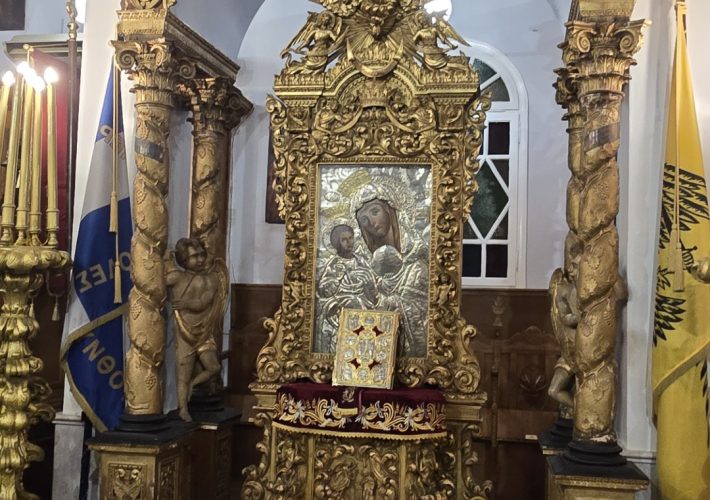 H Λιτανεία της Παναγίας τση Λαουρένταινας στην Αγία Τριάδα!